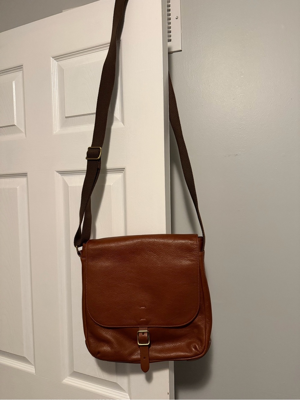 Fossil leather bag